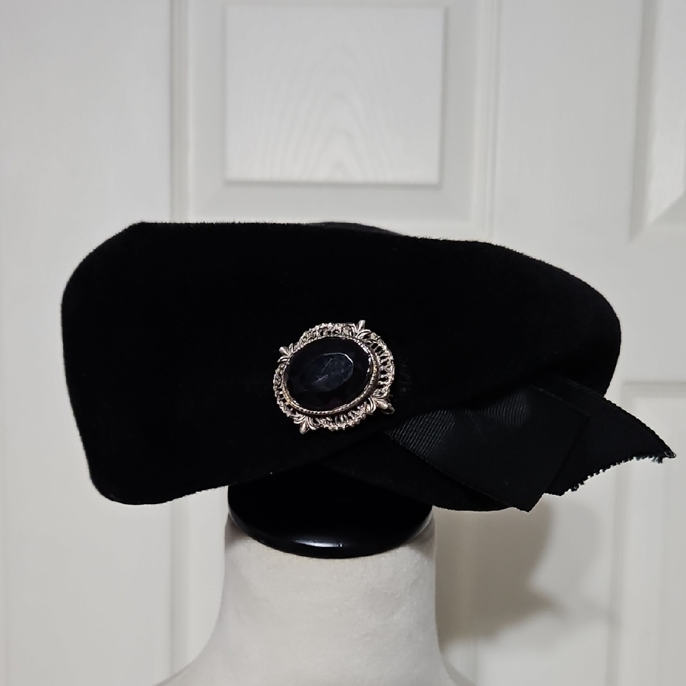 Vintage Pillbox Hat